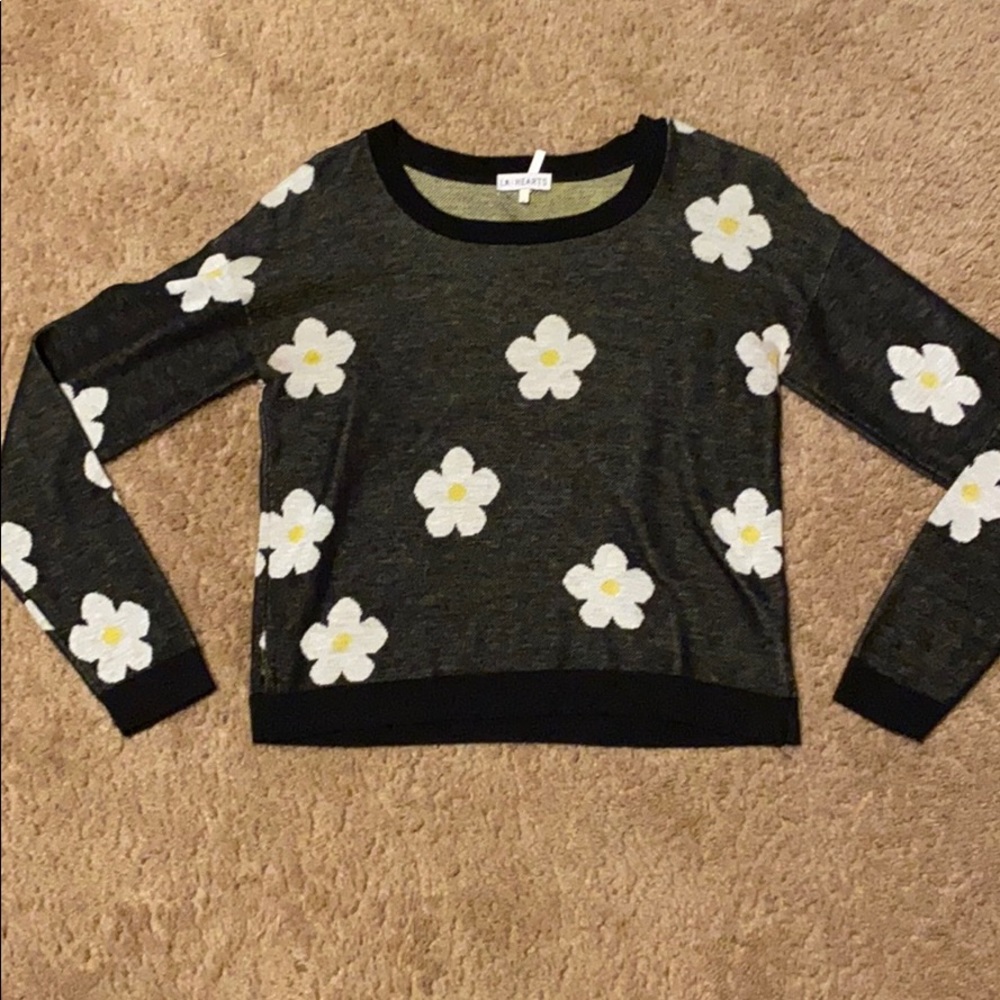 la hearts crewneck